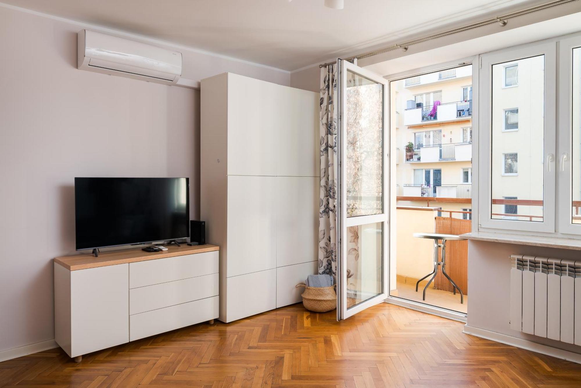 Apartment Krucza Centre Warschau